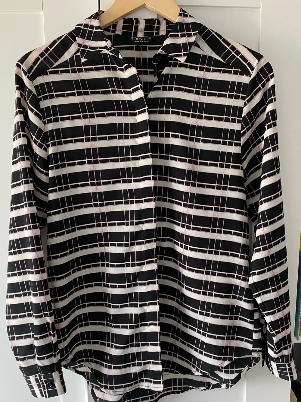 Vintage Topshop Black & White Geometric Stripe Button-Up Shirt